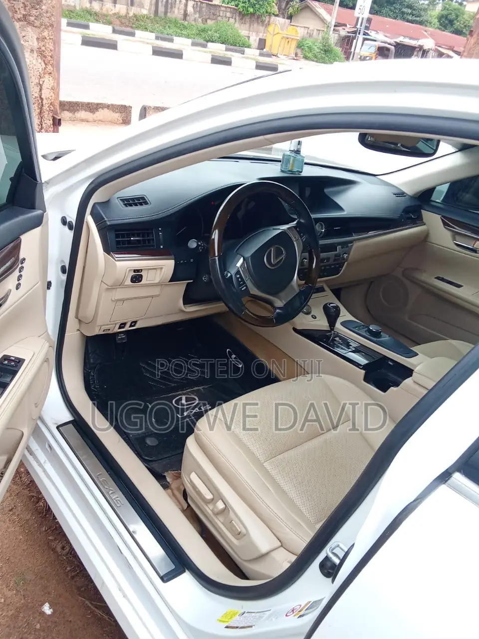 Lexus ES 2016 White