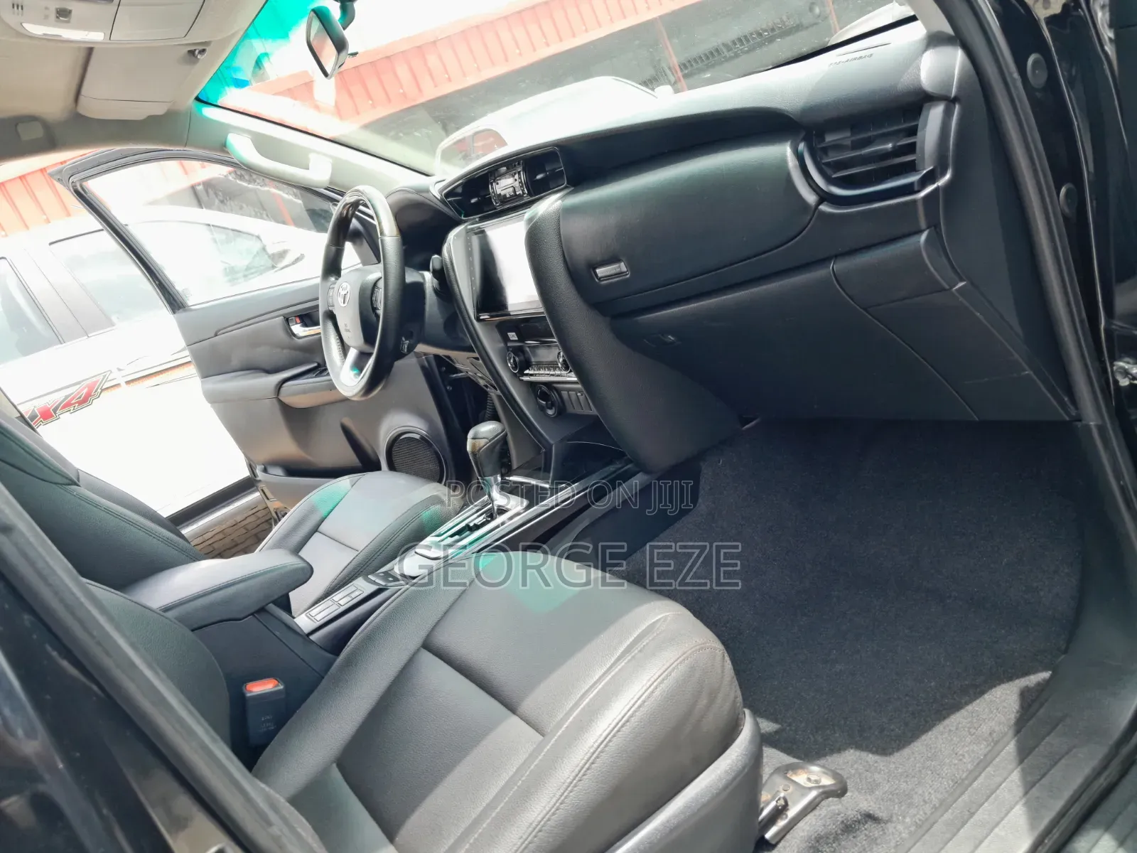 Toyota Fortuner 2023 Black