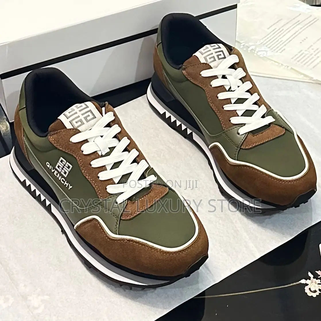 Givenchy Quality Luxury Men Sneakers