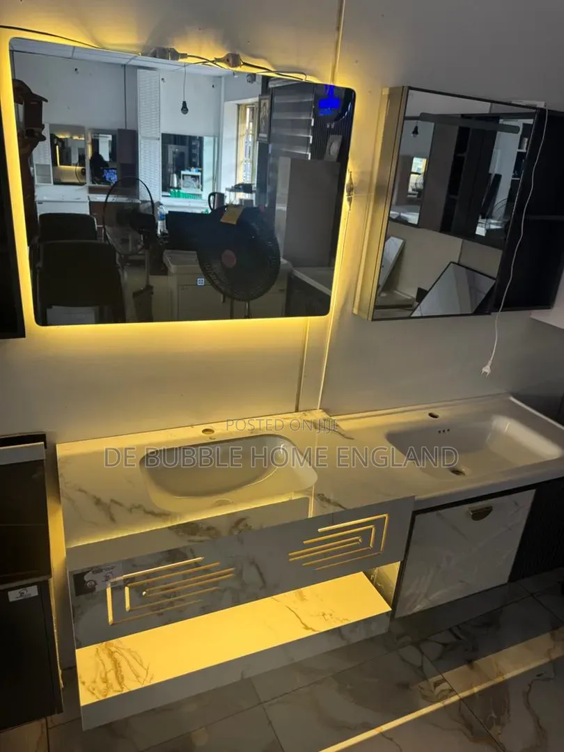 Cabinet Basin