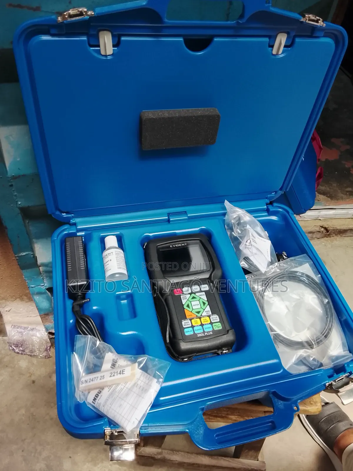 Ultrasonic Thickness Gauge
