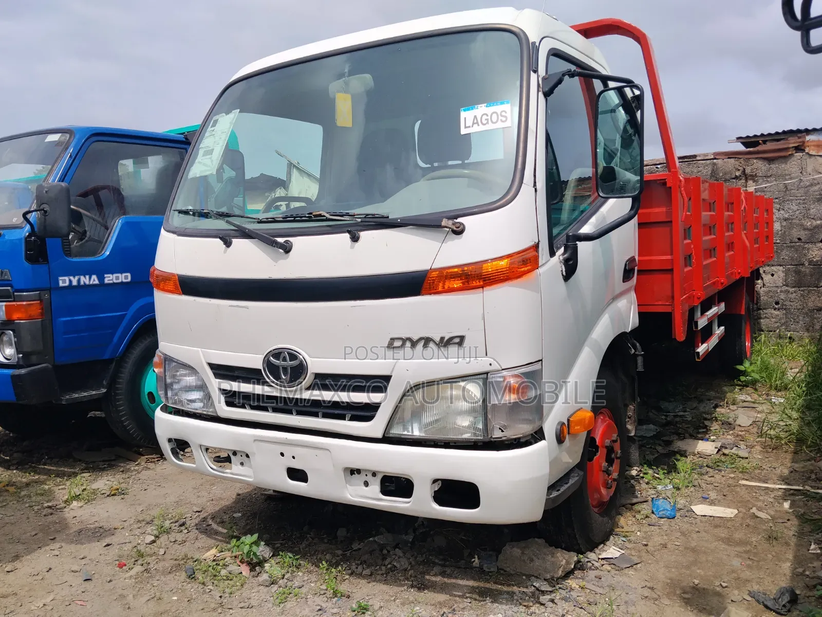 Toyota Dyna250 16feet Long Chassis