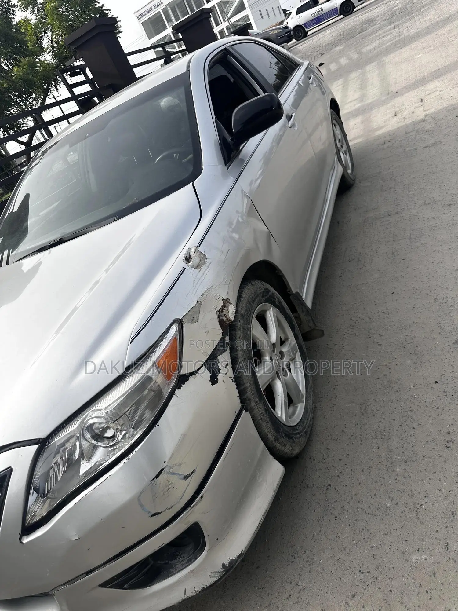 Toyota Camry 2009 Silver