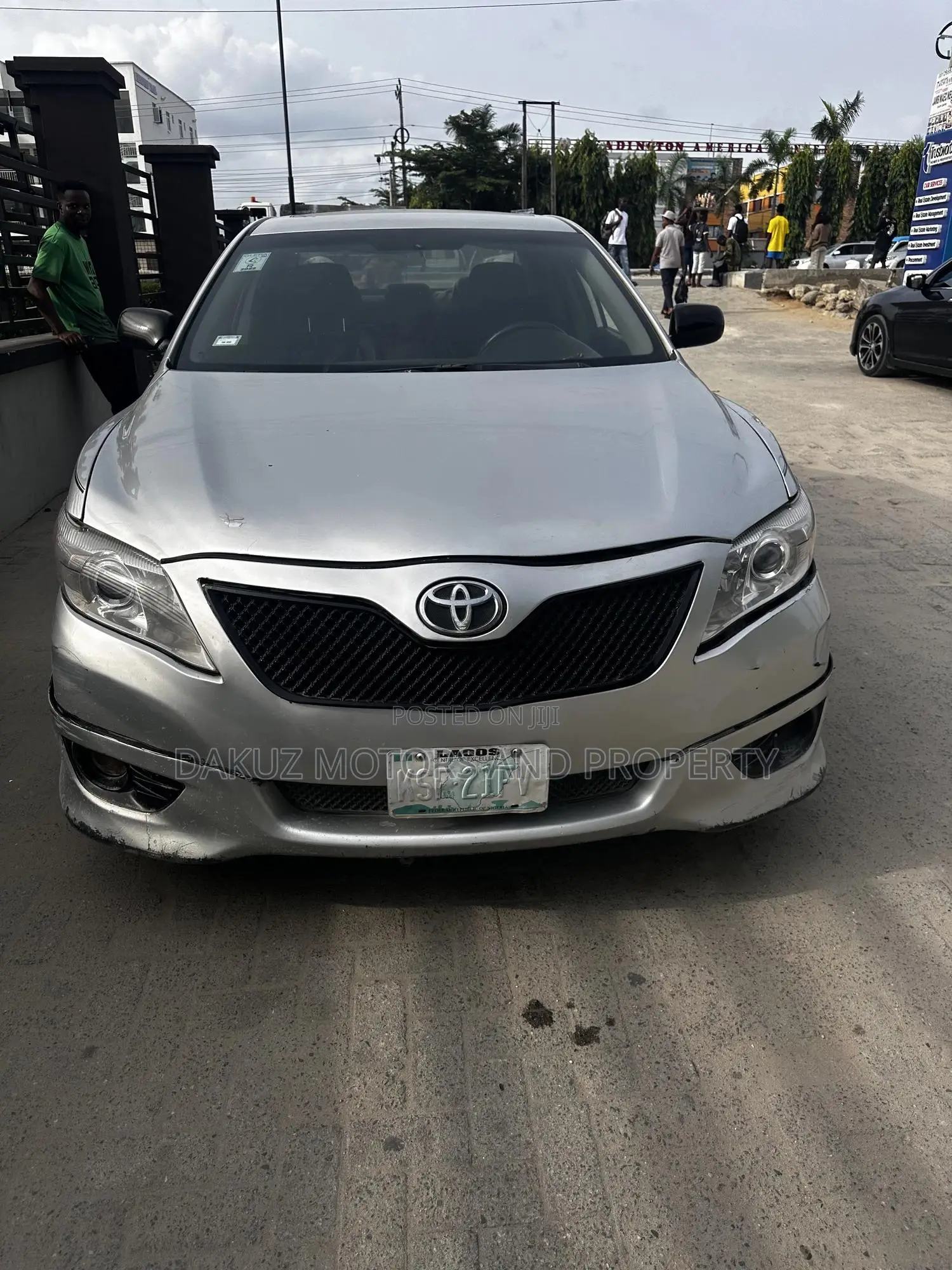 Toyota Camry 2009 Silver