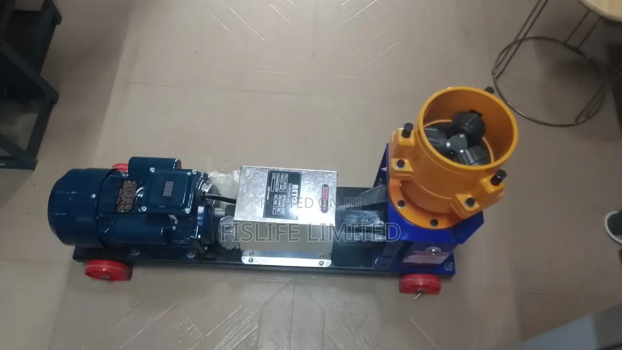 Feed Pelleting Machine 200kg/H With Electric Motor 6hp / 4.5kw