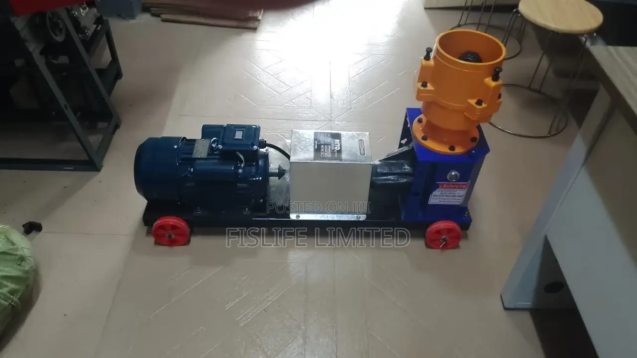 Feed Pelleting Machine 200kg/H With Electric Motor 6hp / 4.5kw