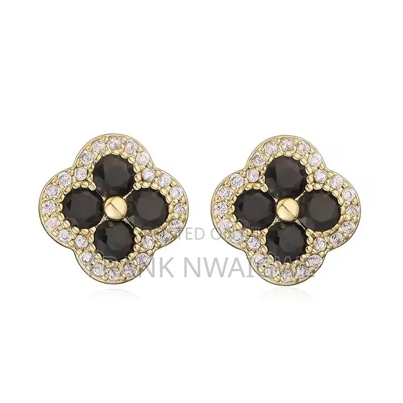 Vca Stylish Van Cleef Earrings for Men and Women