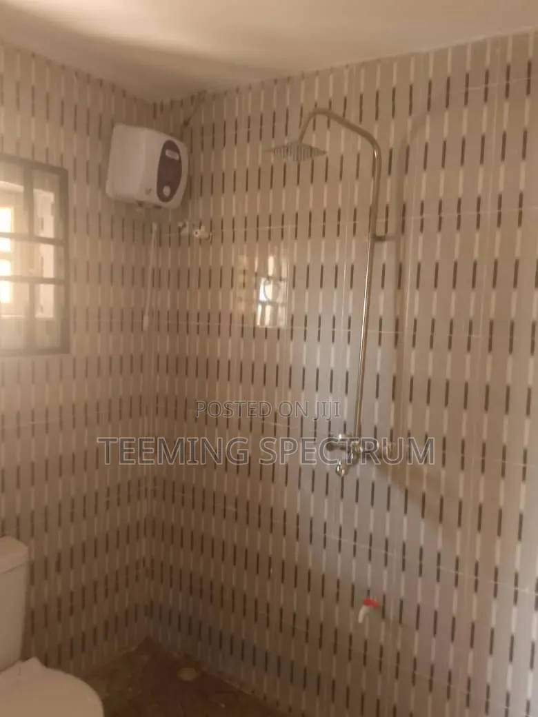 3bdrm Apartment in Benin City for rent