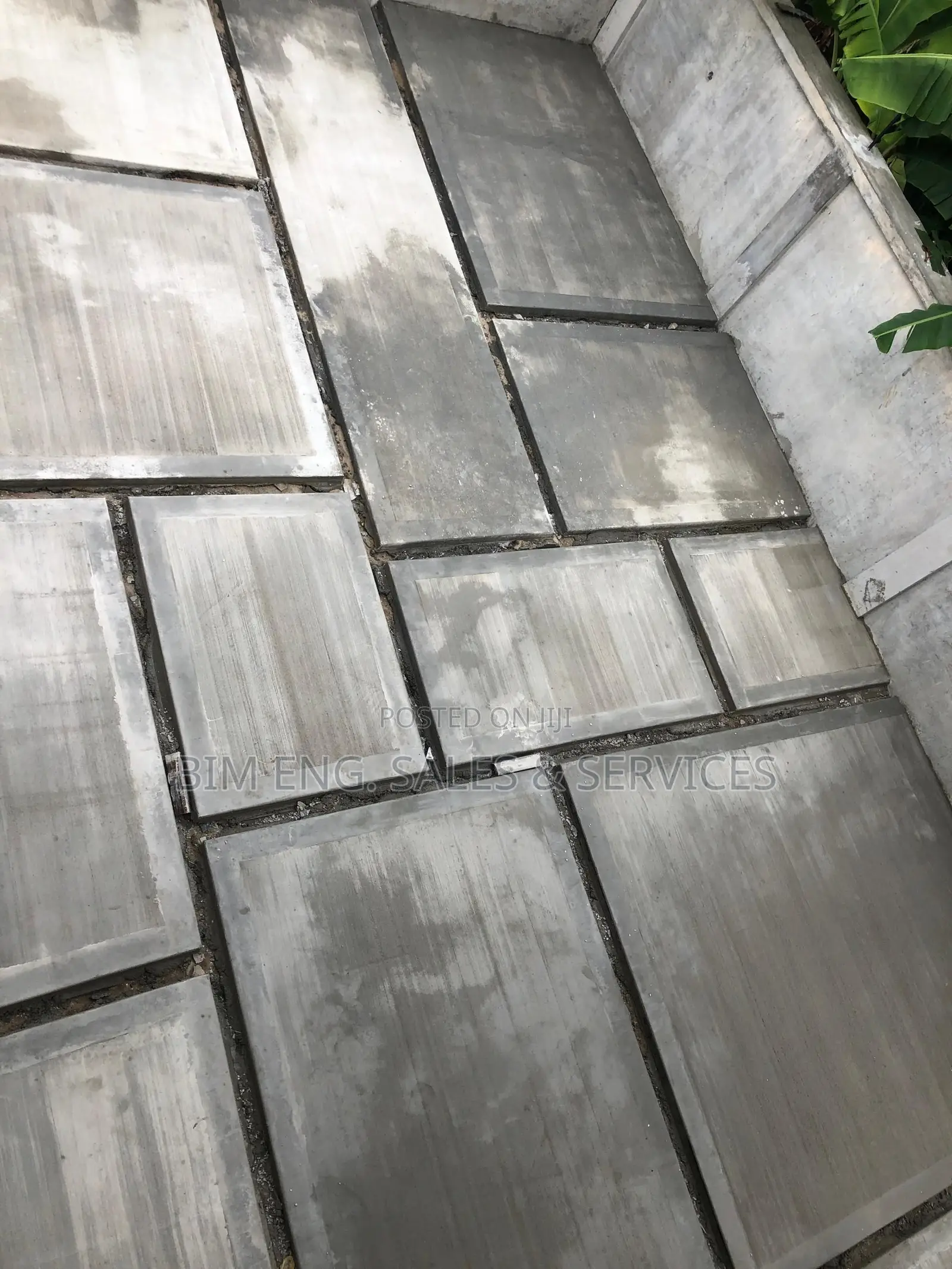 White and Black Cobble Stone, Color, Shiner Sealant