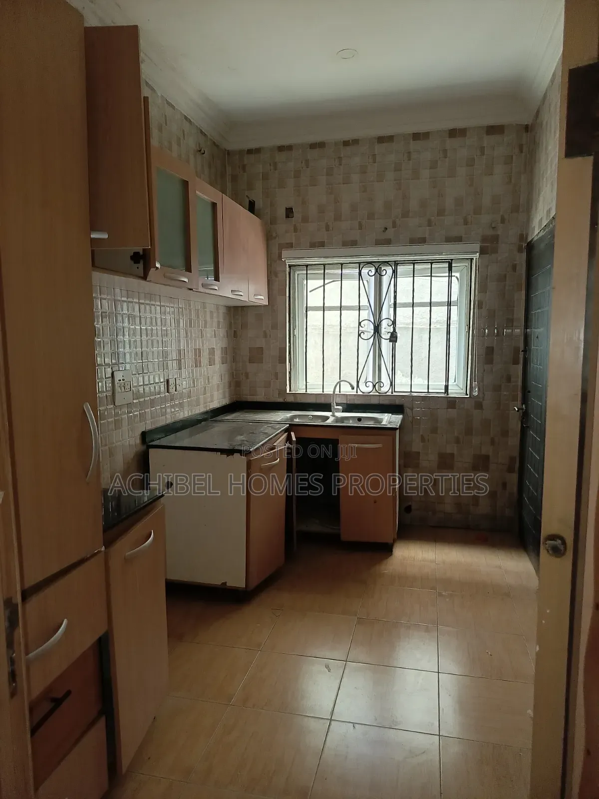 2bdrm Block of Flats in Ikota Villa for rent