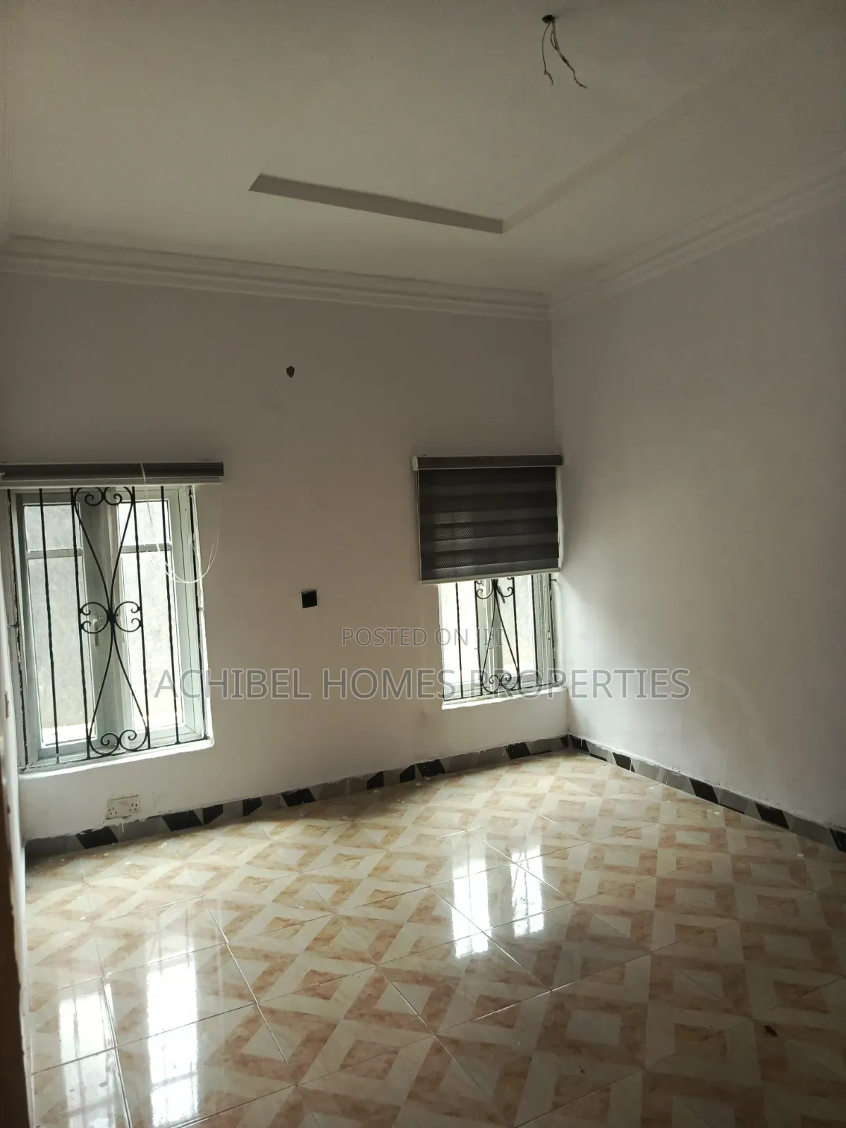 2bdrm Block of Flats in Ikota Villa for rent