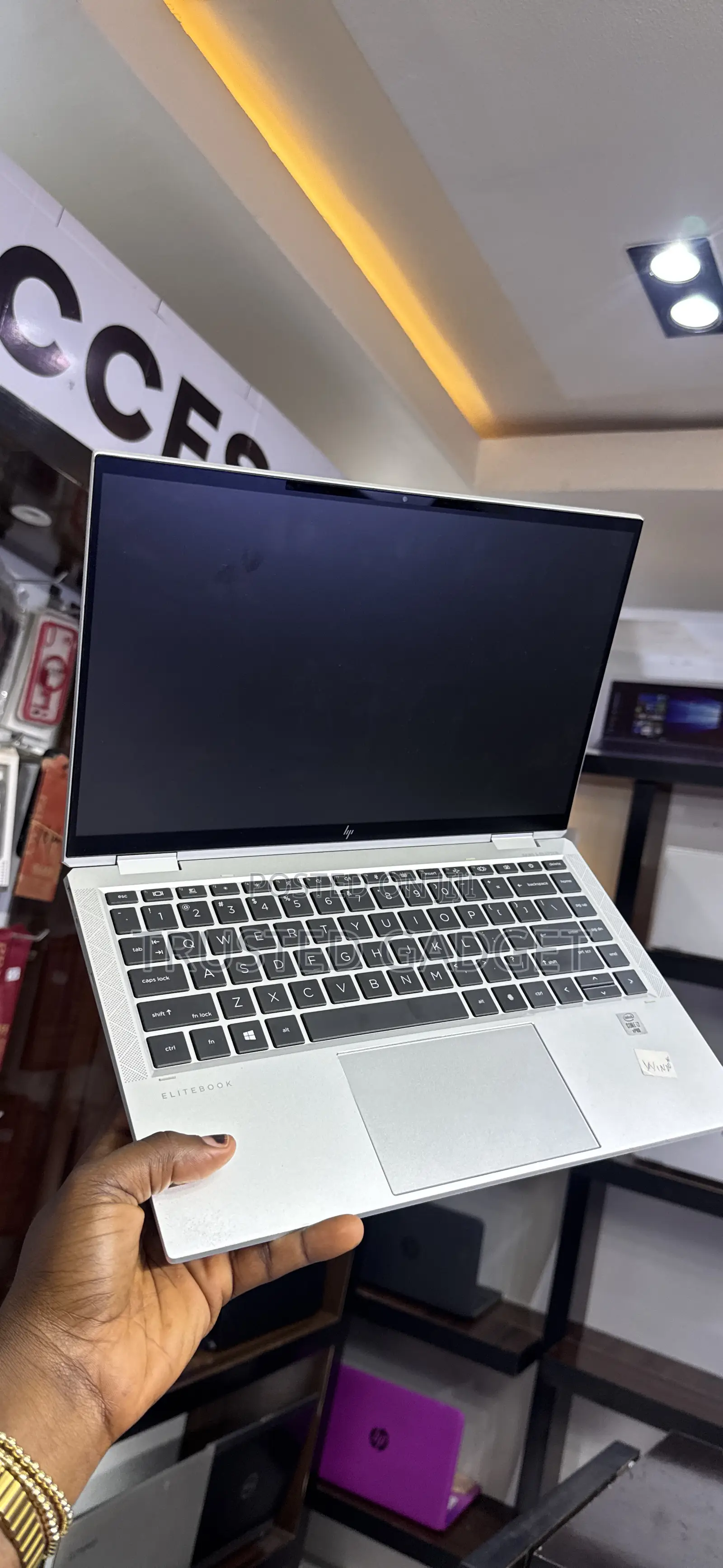 Laptop HP EliteBook x360 1040 G7 16GB Intel Core i7 SSD 512GB