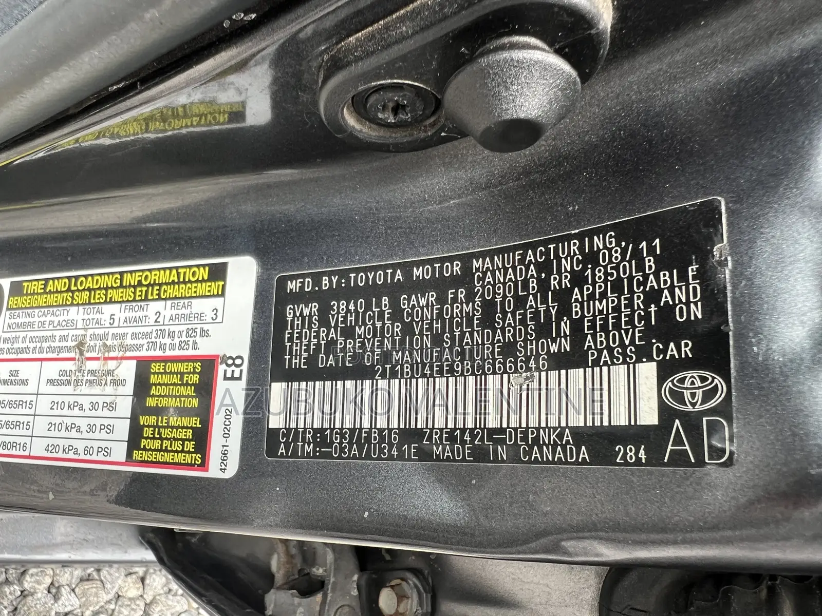 Toyota Corolla LE 4dr Sedan (1.8L 4cyl 4A) 2012 Gray