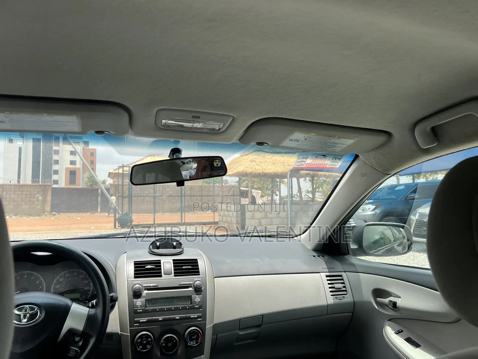 Toyota Corolla LE 4dr Sedan (1.8L 4cyl 4A) 2012 Gray