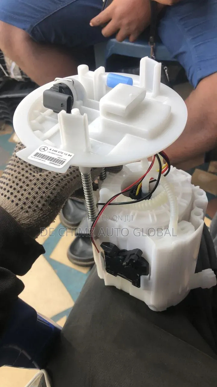 Fuel Pump W246 Gla