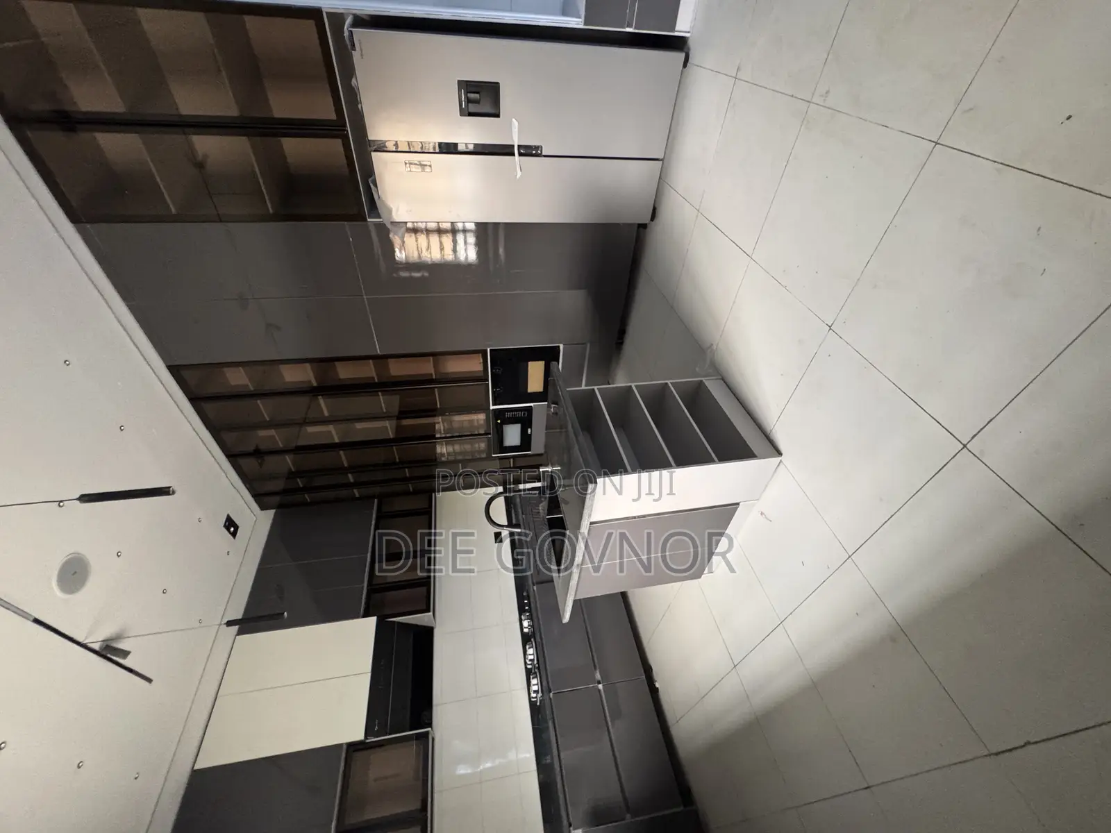5bdrm Duplex in Harrys Drive Estate, VGC / Ajah for sale