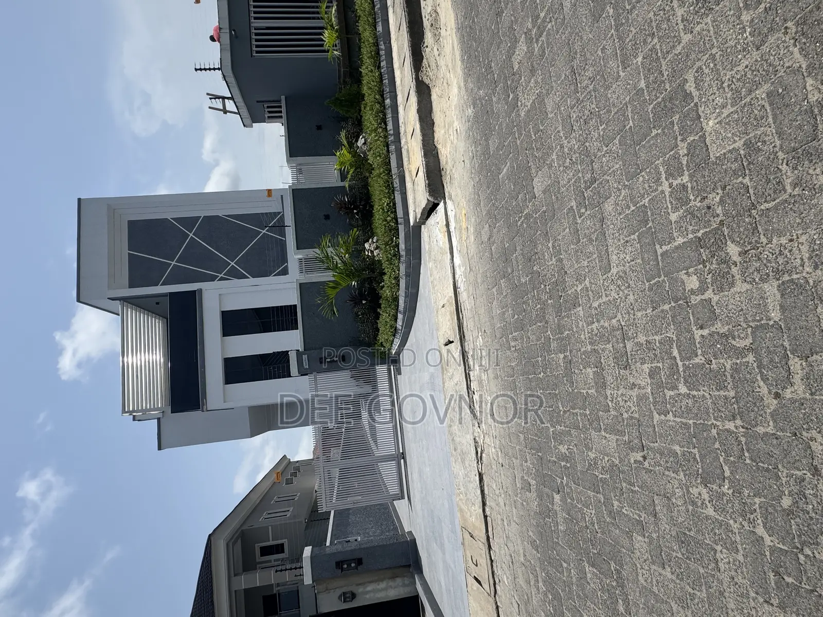 6bdrm Duplex in Phase 1 Lekki for sale