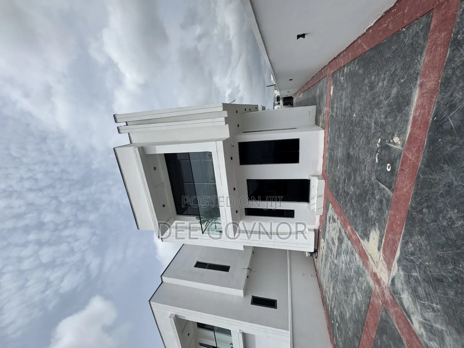 5bdrm Duplex in Harry Drive, VGC / Ajah for sale