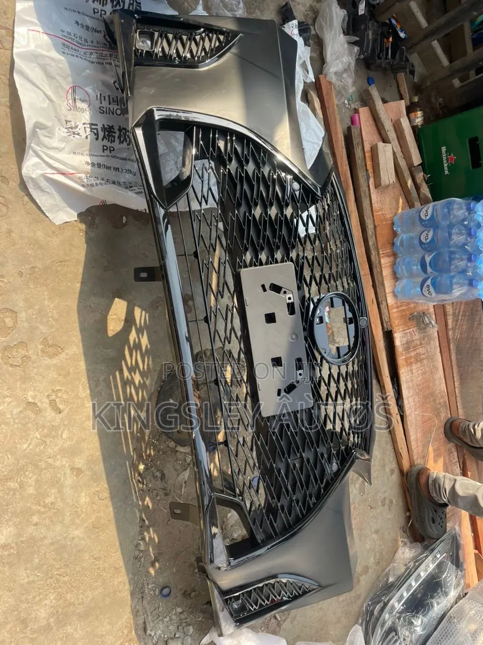 Lexus Is250 Upgrading Bumper