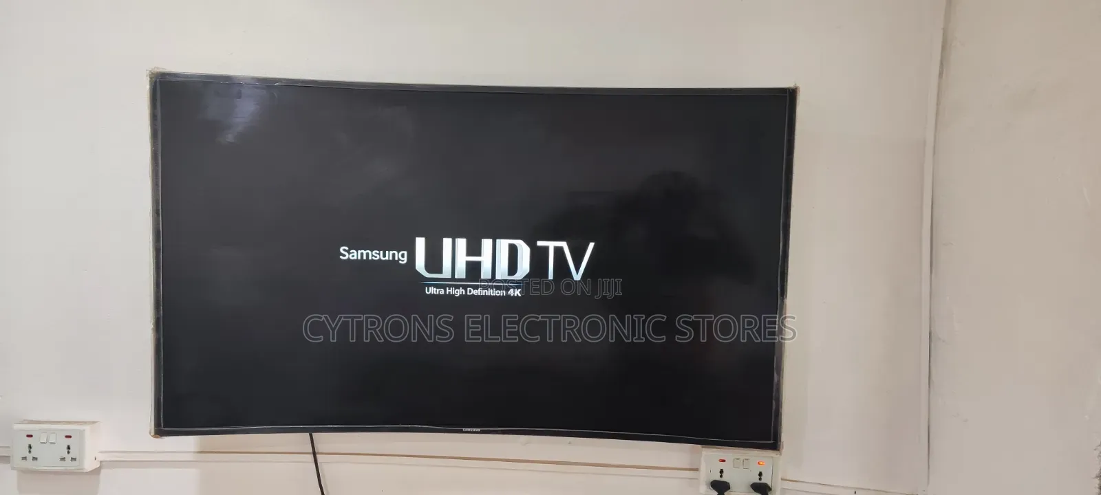 Samsung 48" Seven Wonders Curve