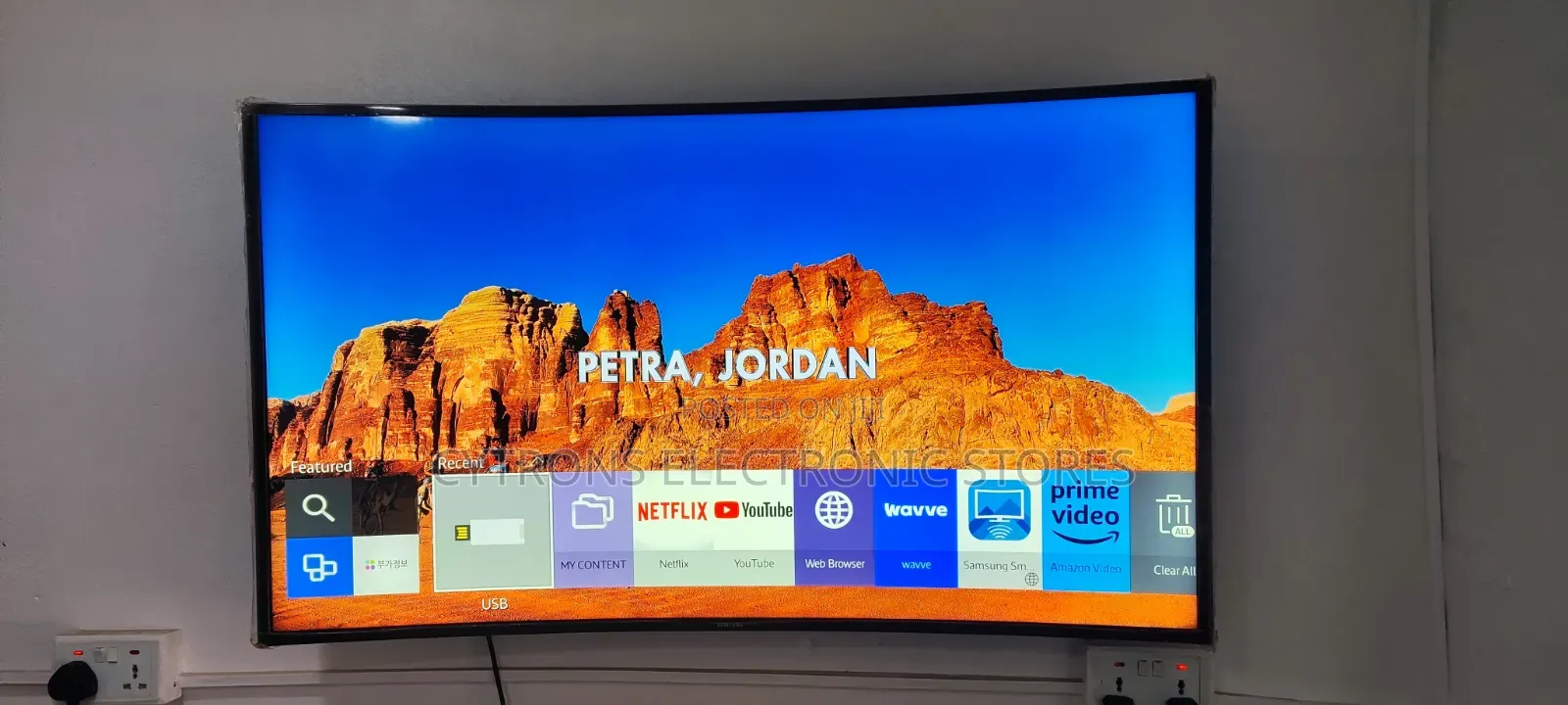 Samsung 48" Seven Wonders Curve