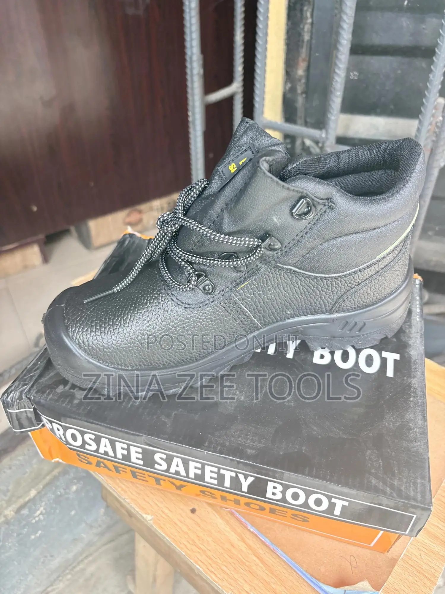 Pro Safe Safety Boots
