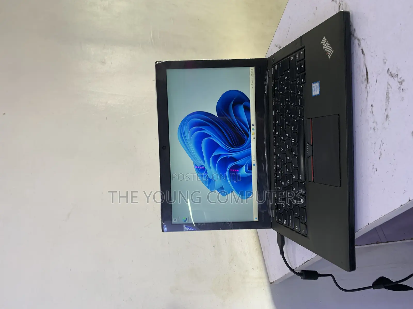 Laptop Lenovo ThinkPad X260 8GB Intel Core i5 SSD 160GB