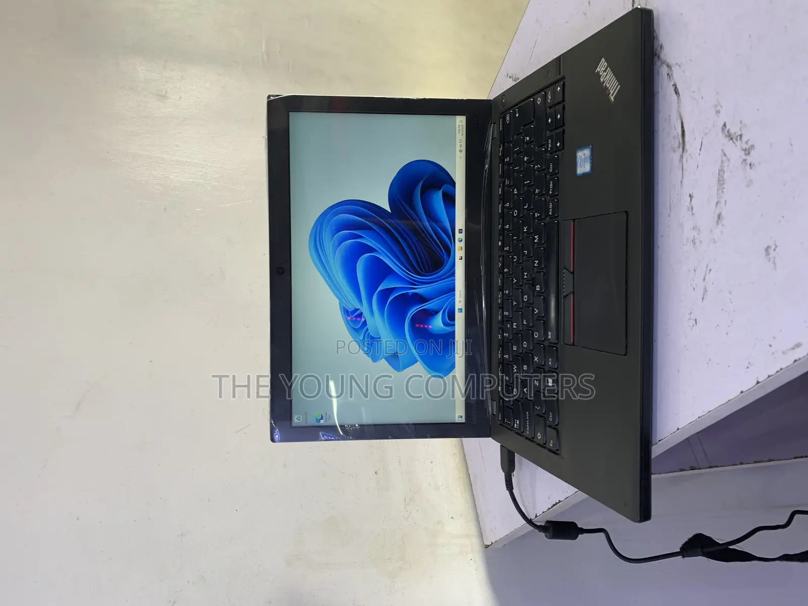 Laptop Lenovo ThinkPad X260 8GB Intel Core i5 SSD 160GB