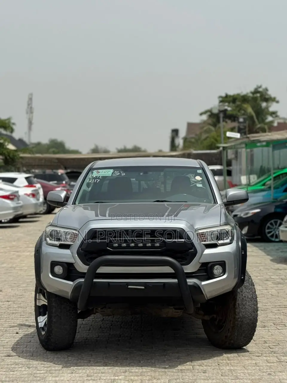 Toyota Tacoma SR5 2018 Silver