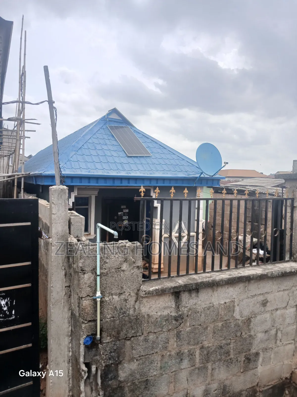 3bdrm Bungalow in Evergreen Estate, Iyana Ipaja for sale