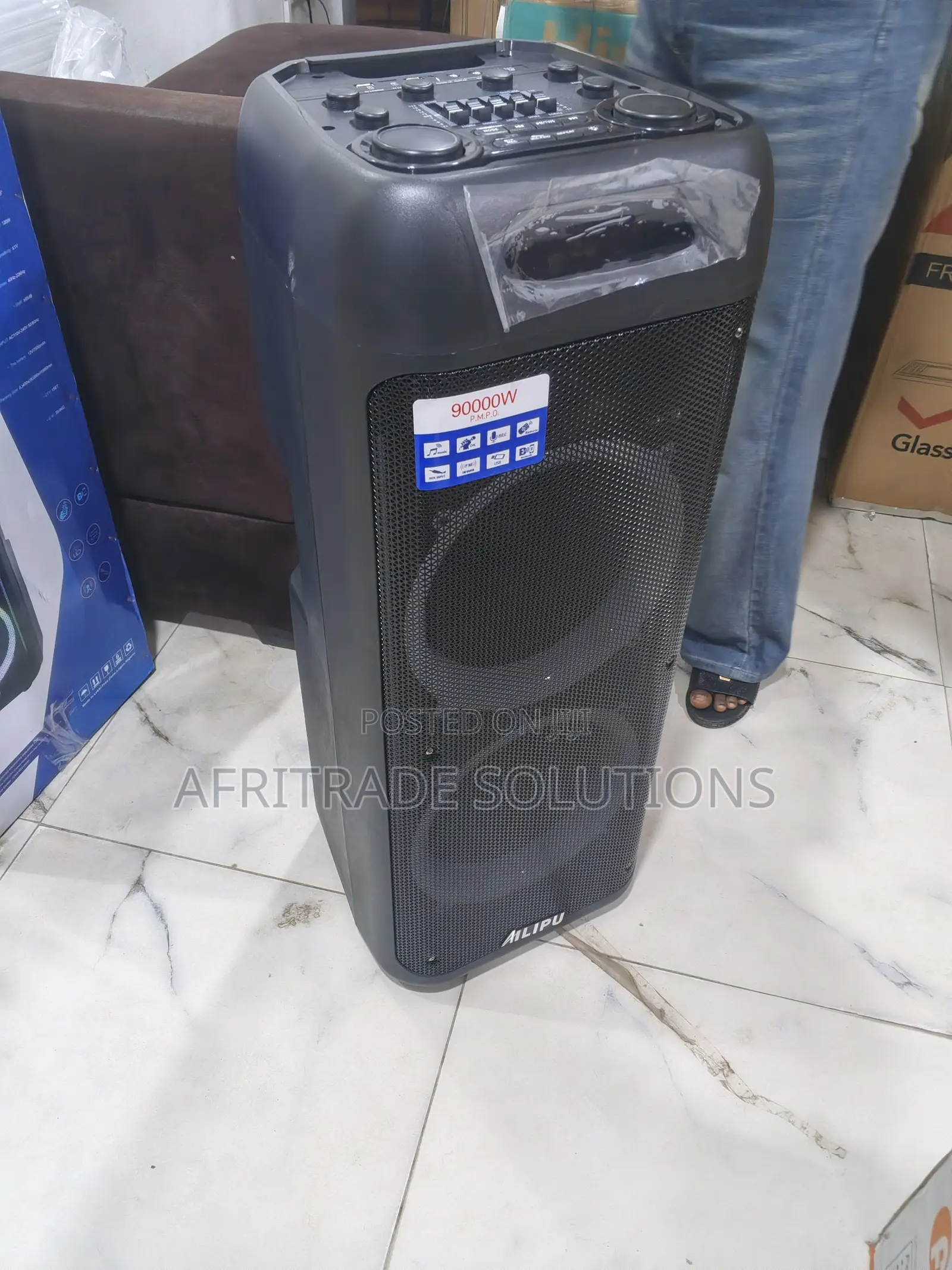 Ailipu Home Theatre System – Comes With Microphone