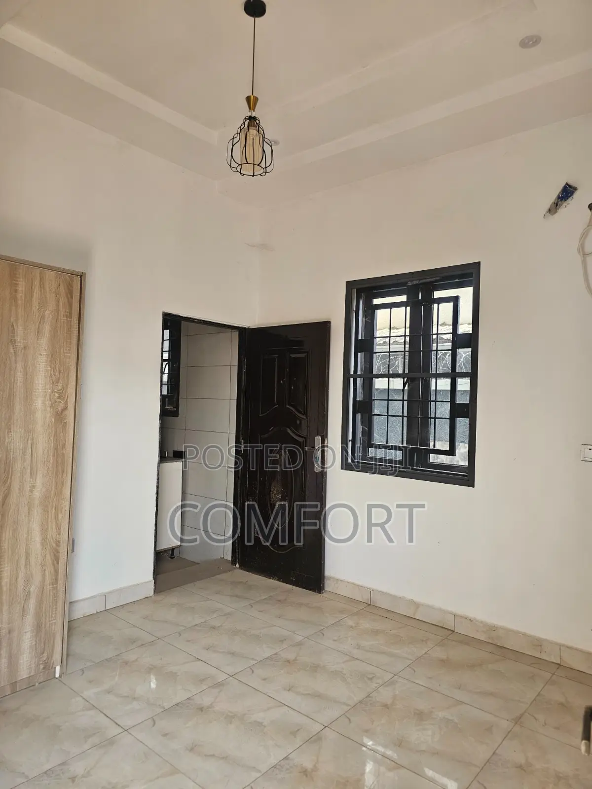 4bdrm Duplex in Life Camp for sale