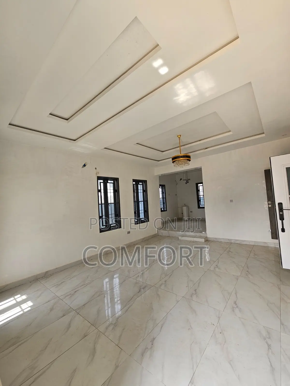 4bdrm Duplex in Life Camp for sale