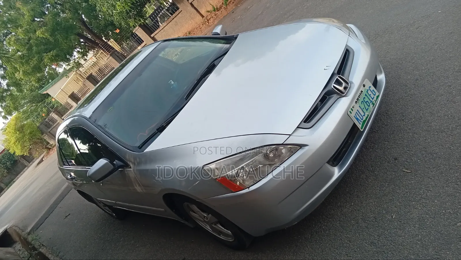 Honda Accord 2005 Silver