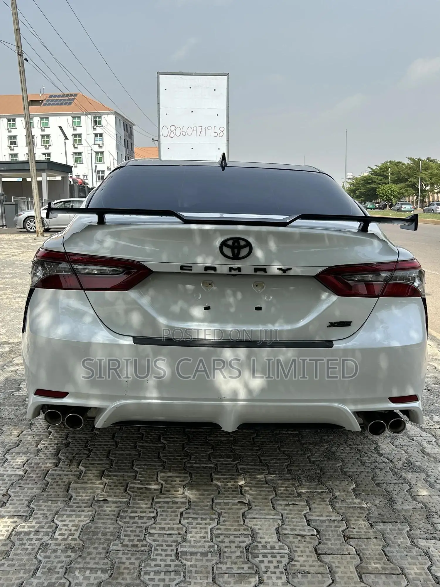 Toyota Camry XSE V6 2023 White
