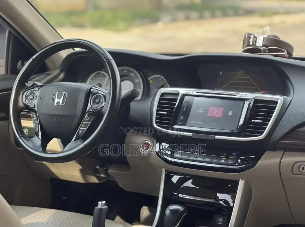 Honda Accord 2017 White