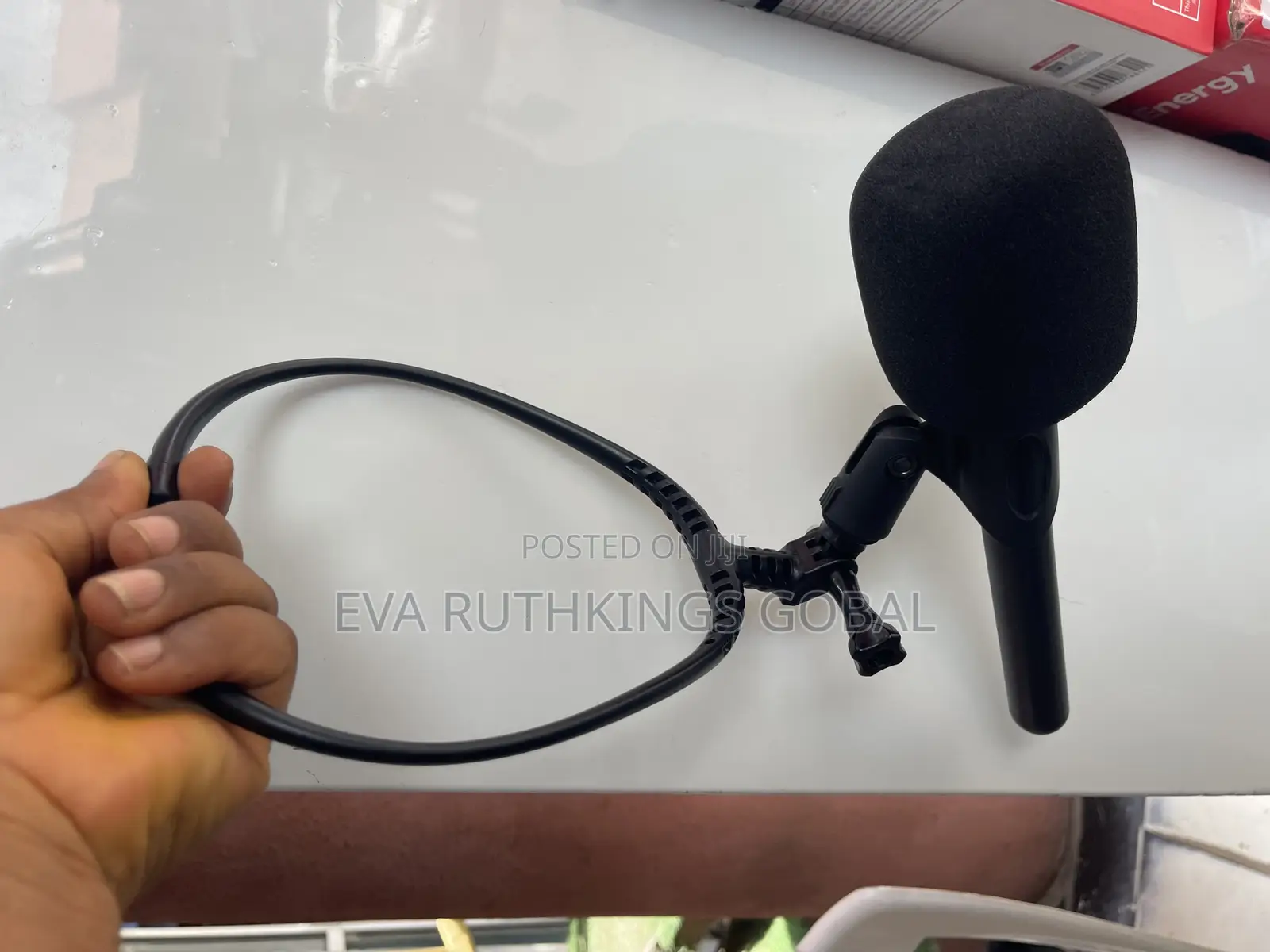 Microphone Hanger