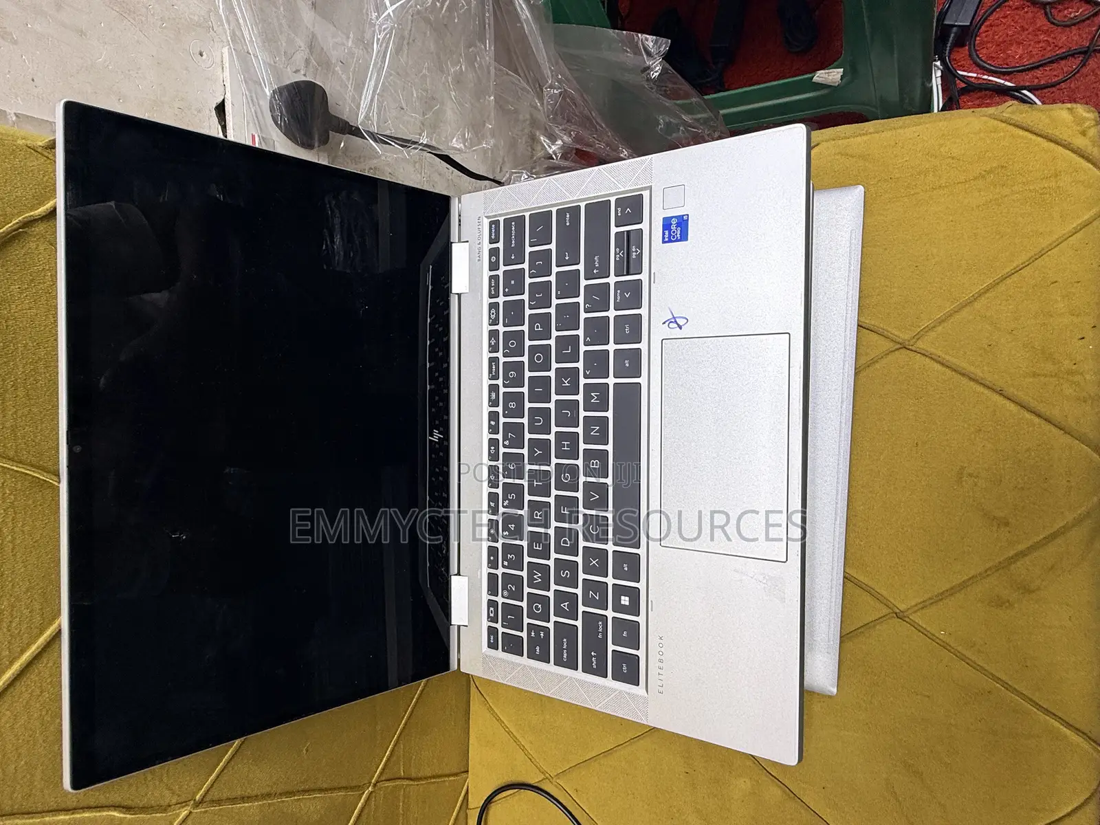 Laptop HP EliteBook 830 G8 16GB Intel Core i5 SSD 256GB