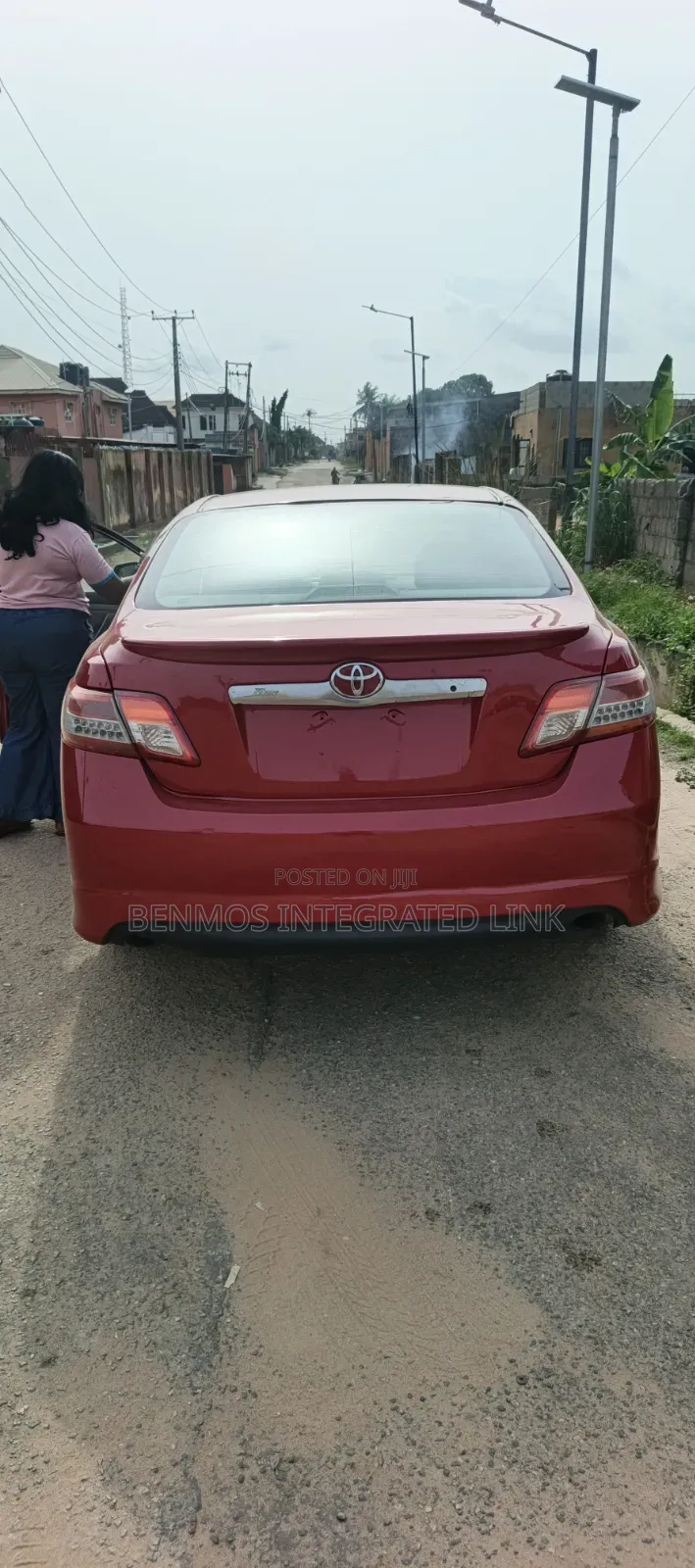 Toyota Camry XLE V6 4dr Sedan (3.5L 6cyl 6AM) 2009 Red