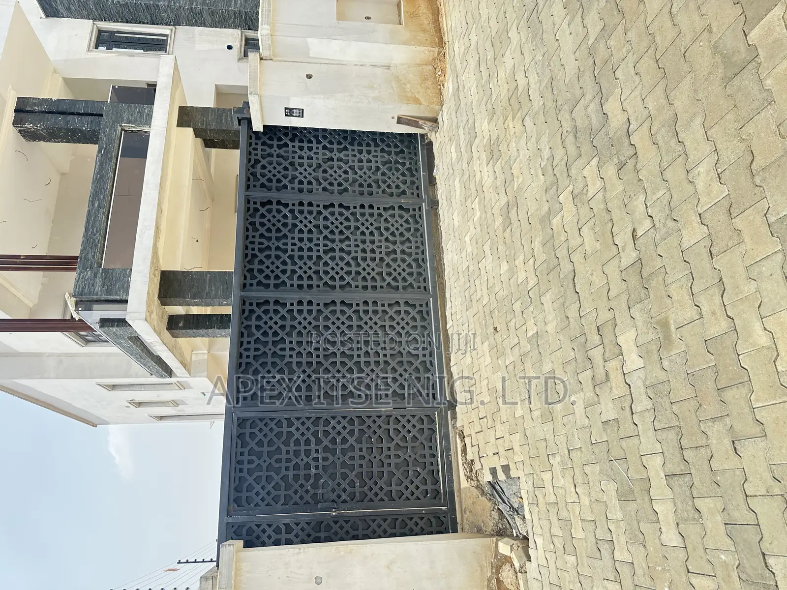 Fence Rail Gate