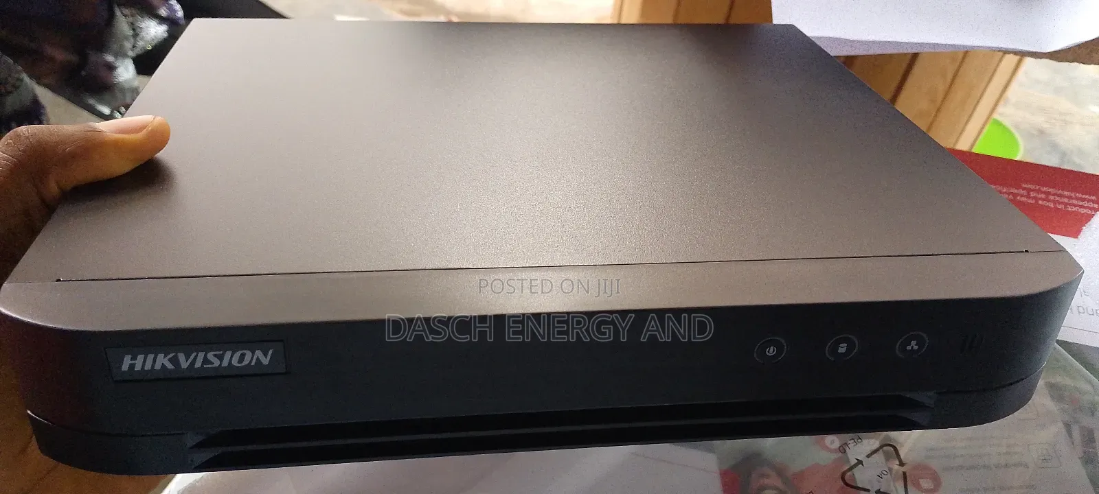 8 Channels DVR 2mp Ds-7208hghi-M1