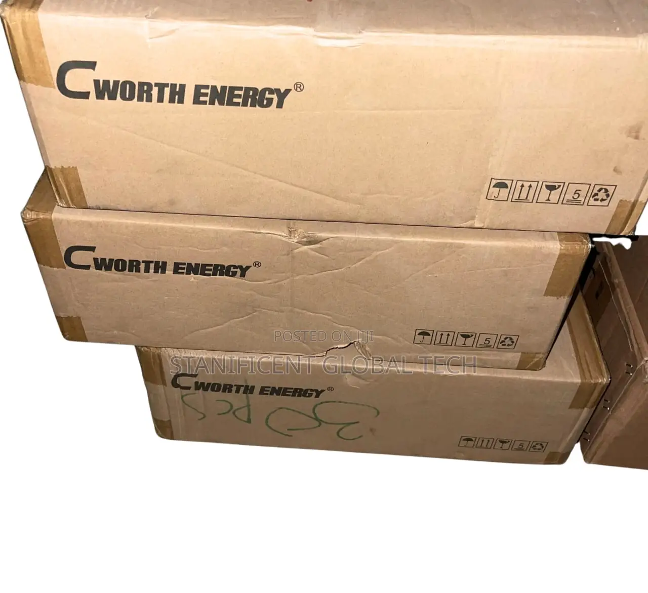 Cworth Energy 1.8kva/1500w/12v Hybrid Inverter (Built-in Mppt: 650w)