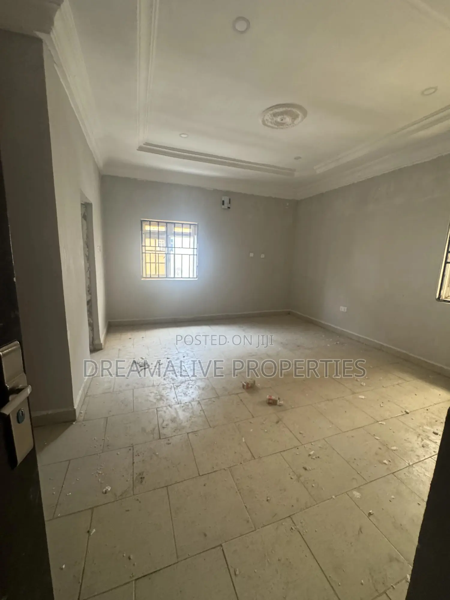 5bdrm Duplex in Mabglobal, Gwarinpa for rent