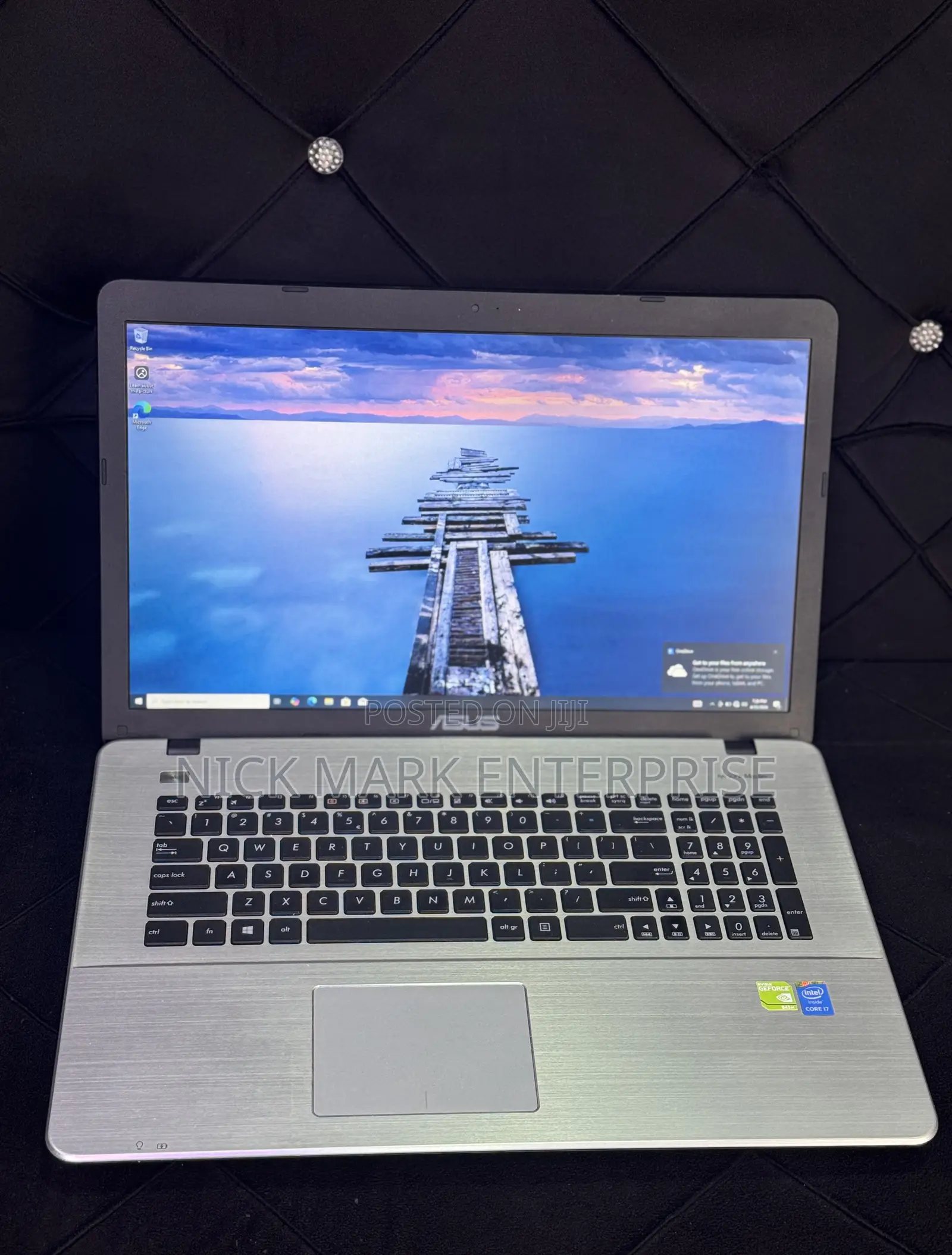 Laptop Asus X751NA 8GB Intel Core i7 HDD 750GB