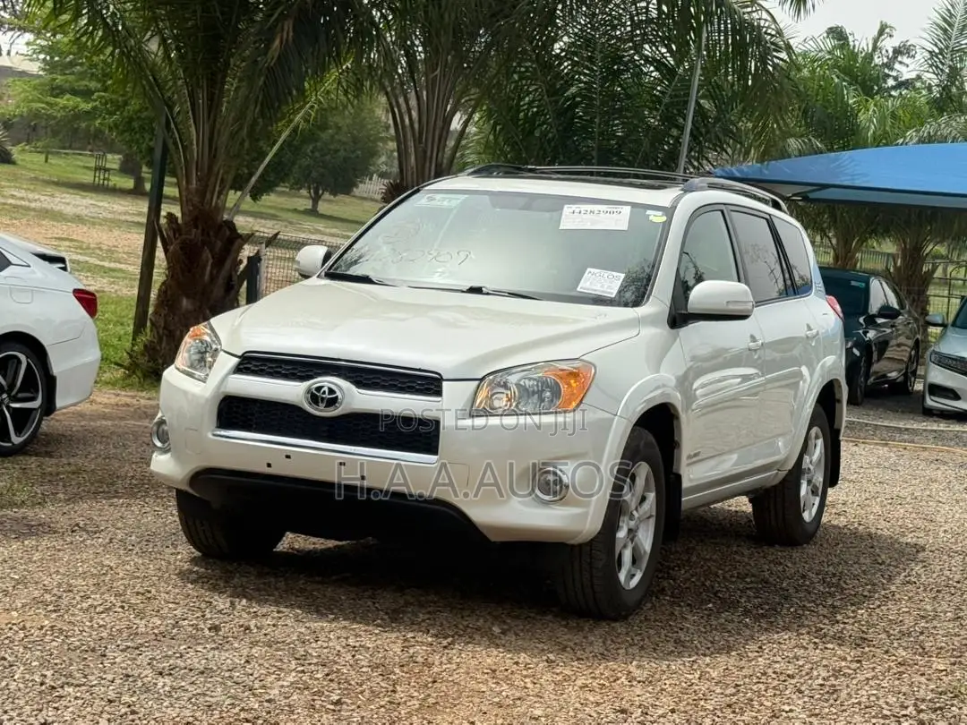 Toyota RAV4 3.5 Limited 2010 White
