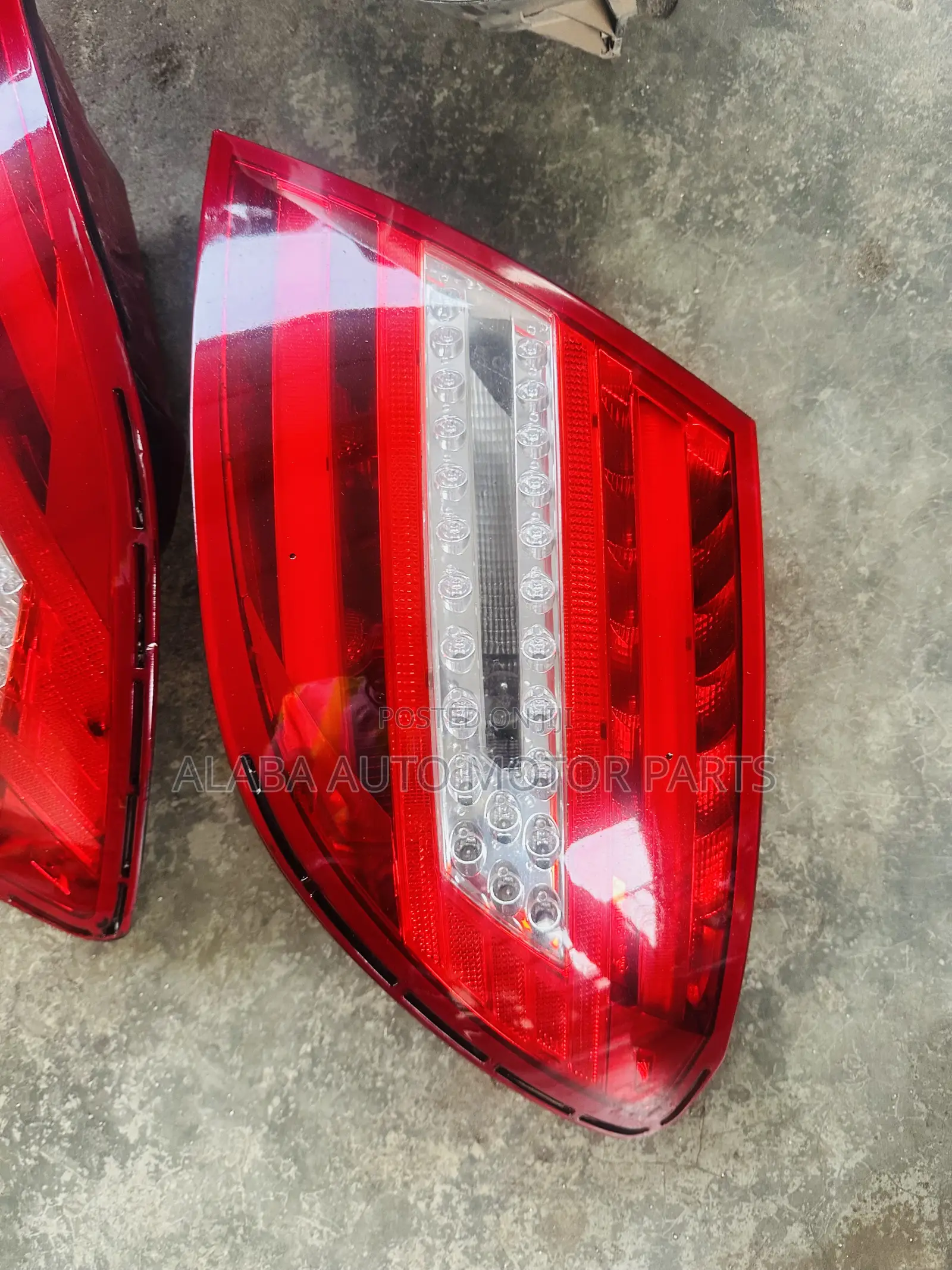 Mercedes Benz Rear Light 204 013,GLK,ML166,GLE and GLC