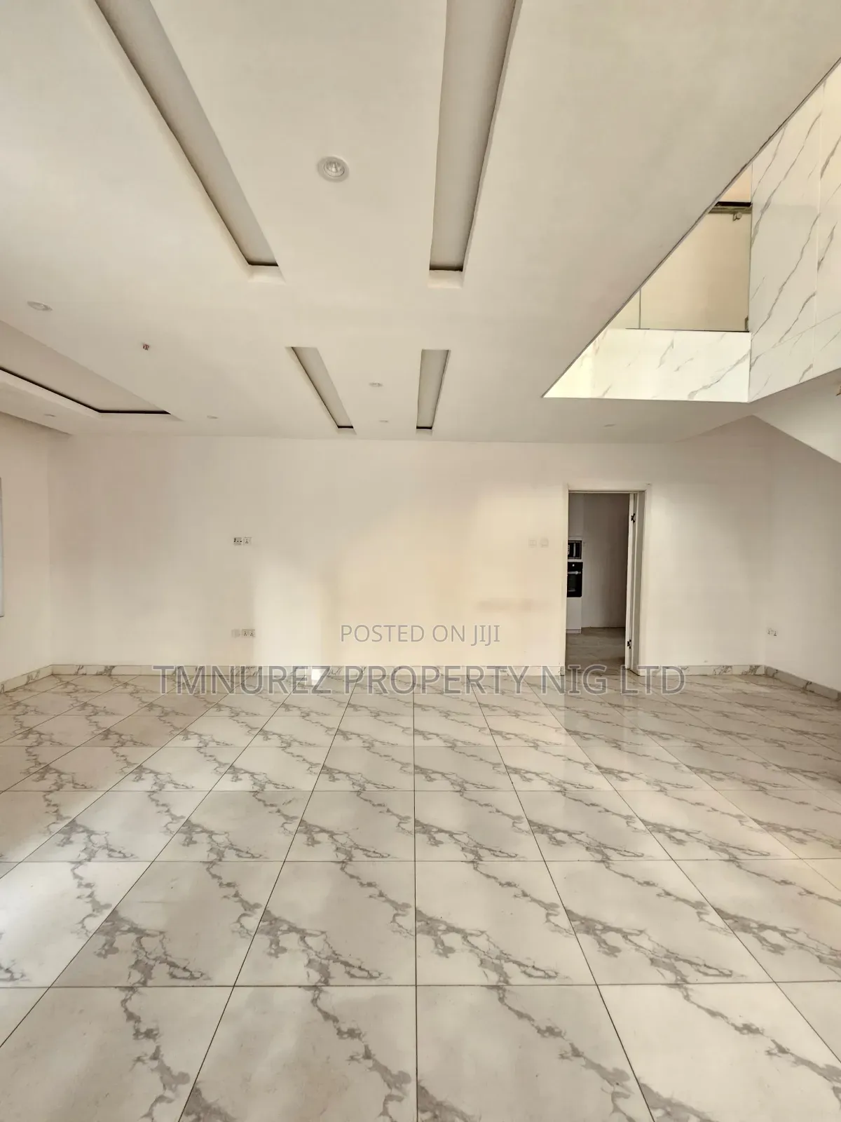 4bdrm Duplex in Ologolo for sale