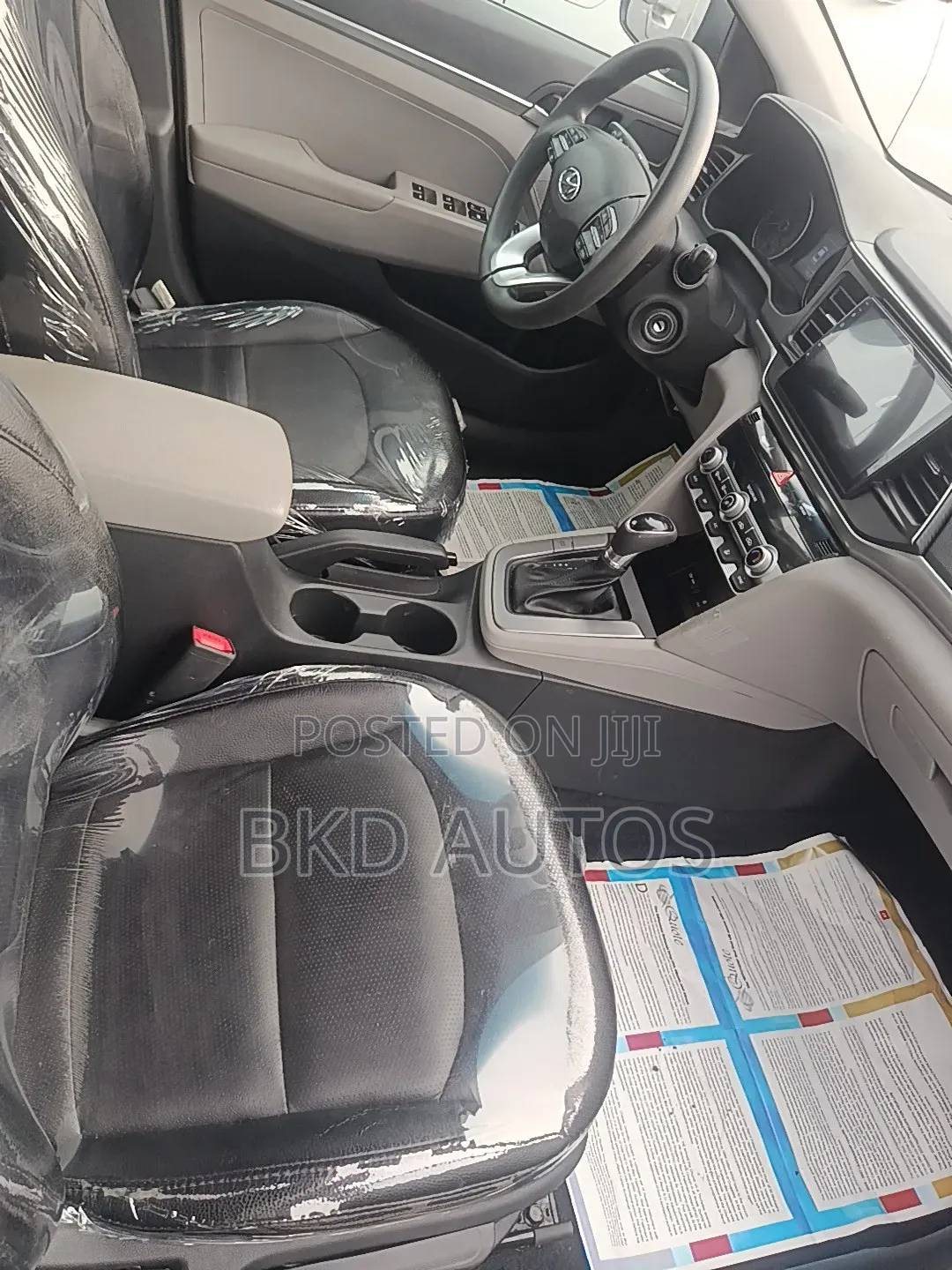 Hyundai Elantra SE 2020 Gray