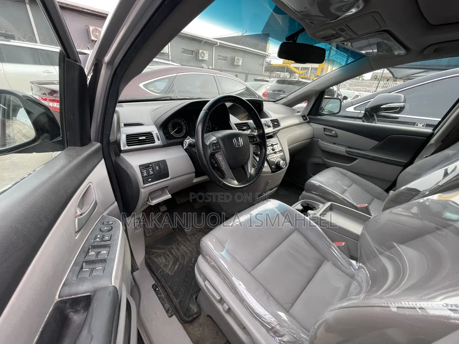 Honda Odyssey 2012 Silver