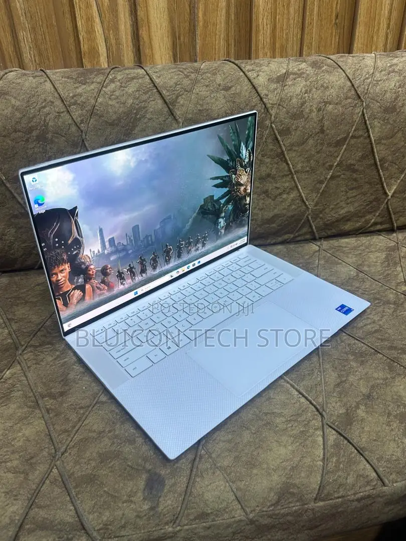 Laptop Dell XPS 15 9510 16GB Intel Core i7 SSD 1T